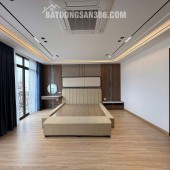 Bán chung cư Berriver Nguyễn Văn Cừ, 88m2, căn góc, 3 thoáng, full nội thất, 8,4 tỷ